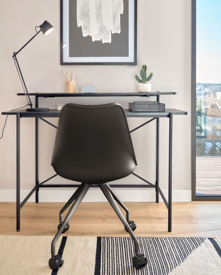 Silla tower office negro