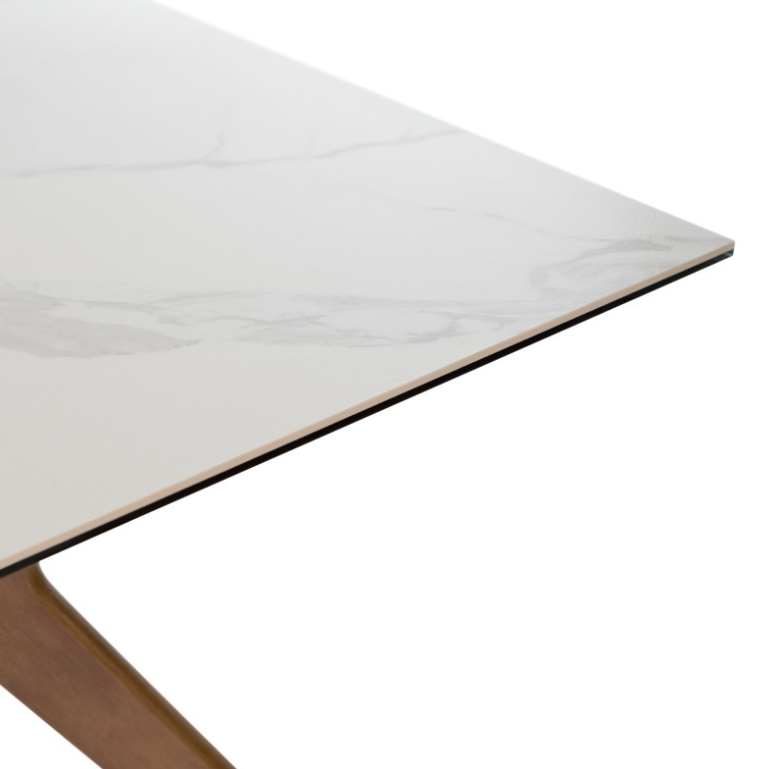 Mesa Adeline porcelánico marmol creta patas de madera en nogal 140x90cm