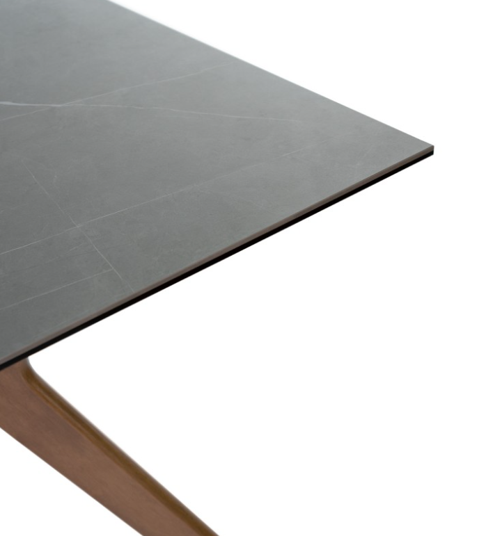 Mesa Adeline porcelánico gris patas de madera en nogal 140x90cm