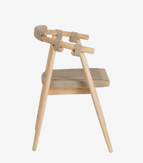 Silla Calma new madera maciza eucalipto efecto roble y cuerda beige