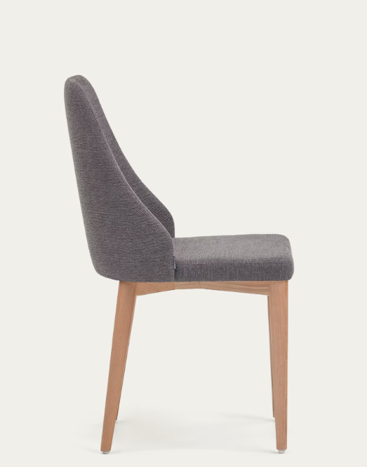 Silla nau nordica gris oscuro y madera de fresno oscuro