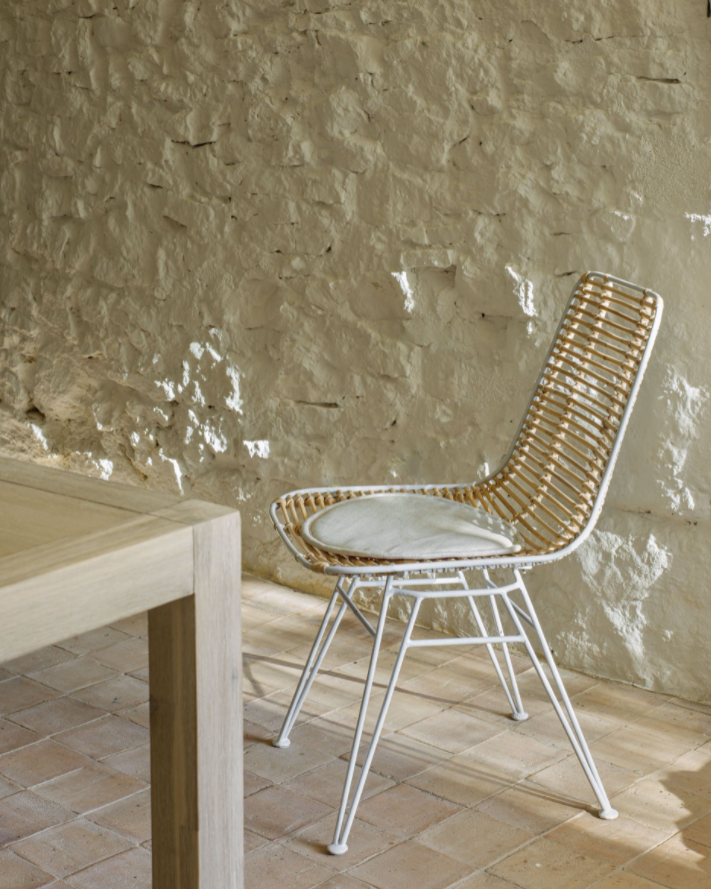 Silla rattan metal blanco